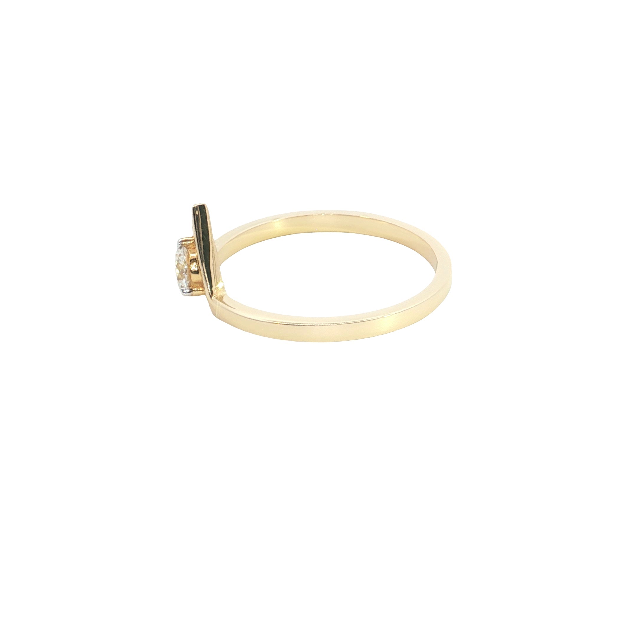 Round Brilliant Cut Lab grown Diamond Fashion Ring