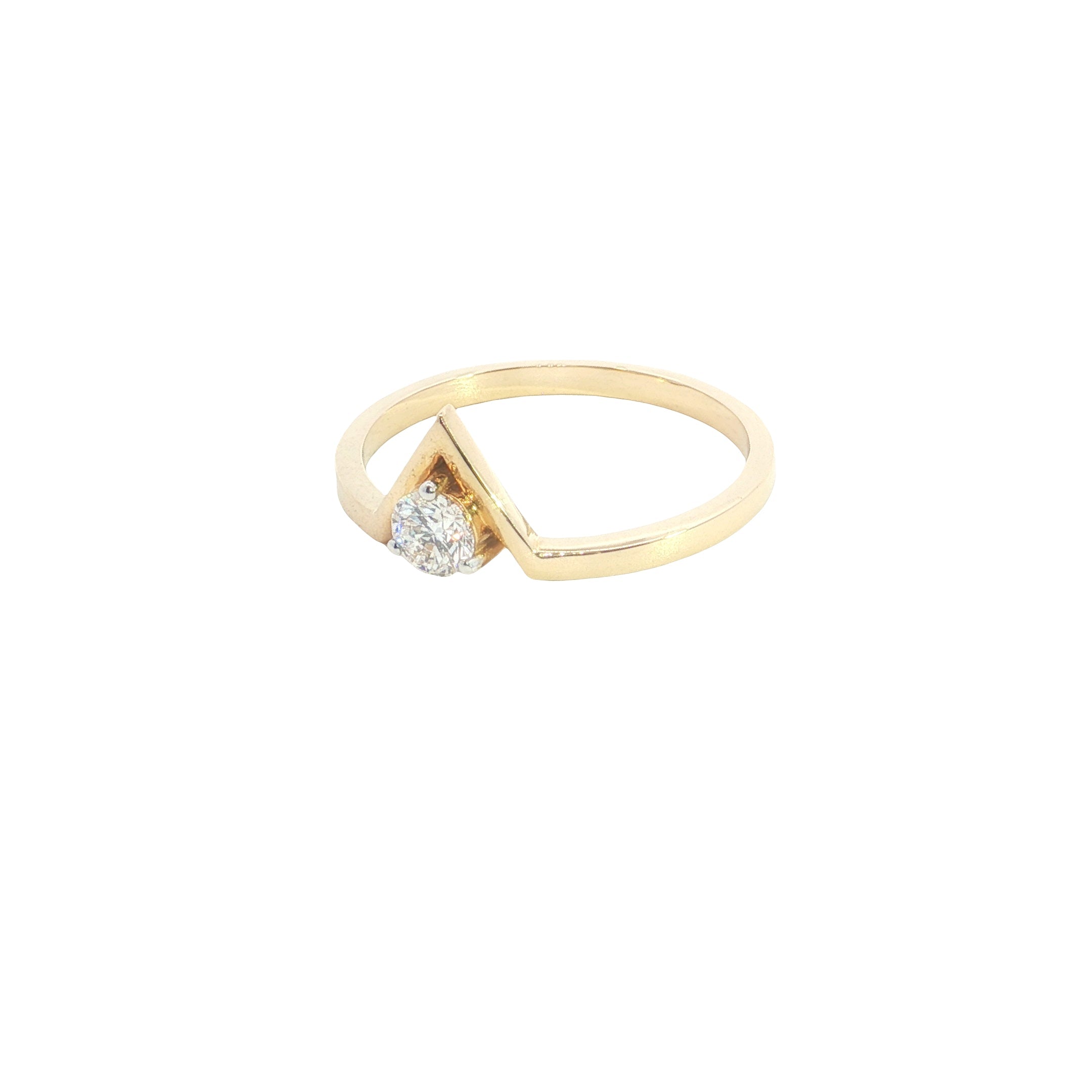 Round Brilliant Cut Lab grown Diamond Fashion Ring