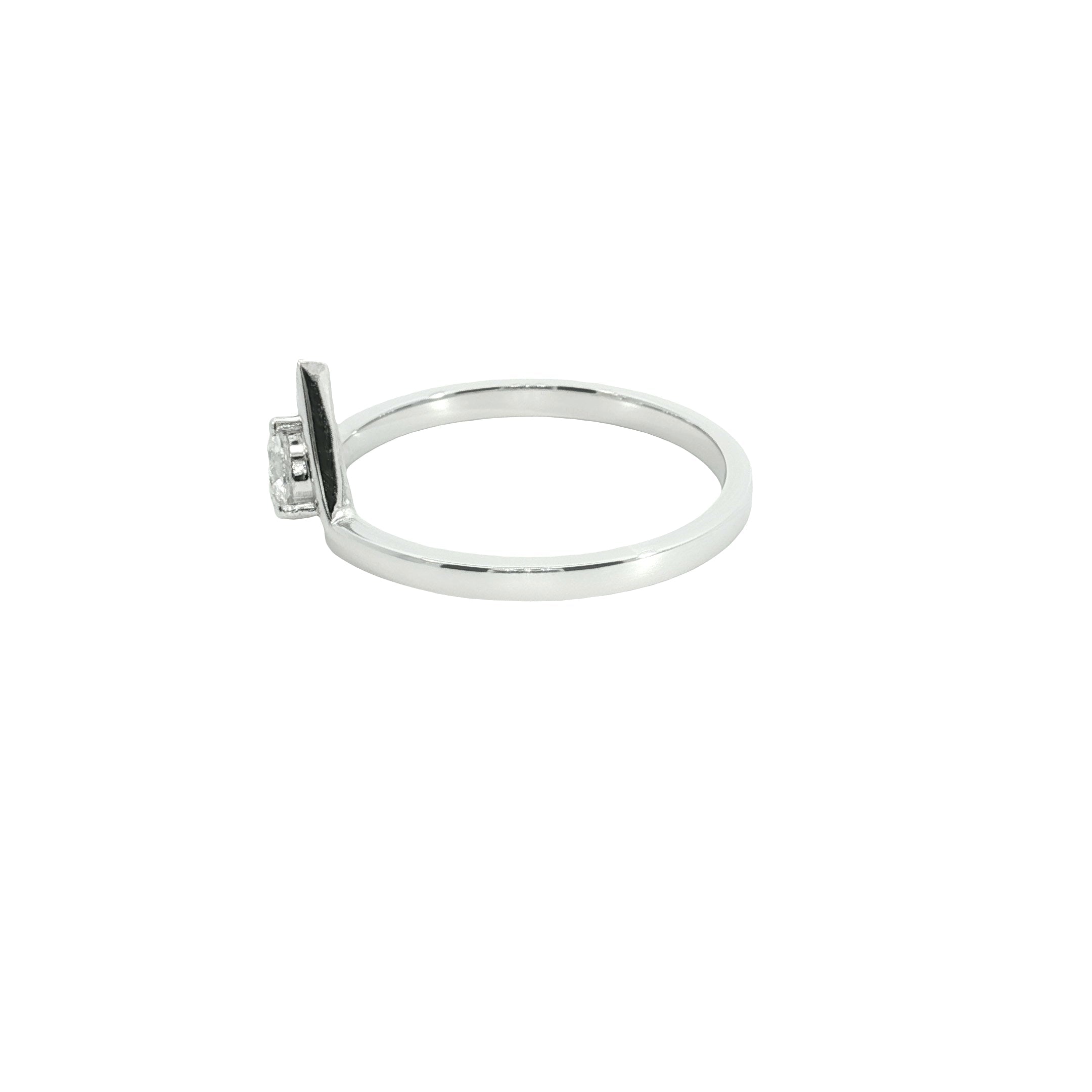Round Brilliant Cut Lab grown Diamond Fashion Ring