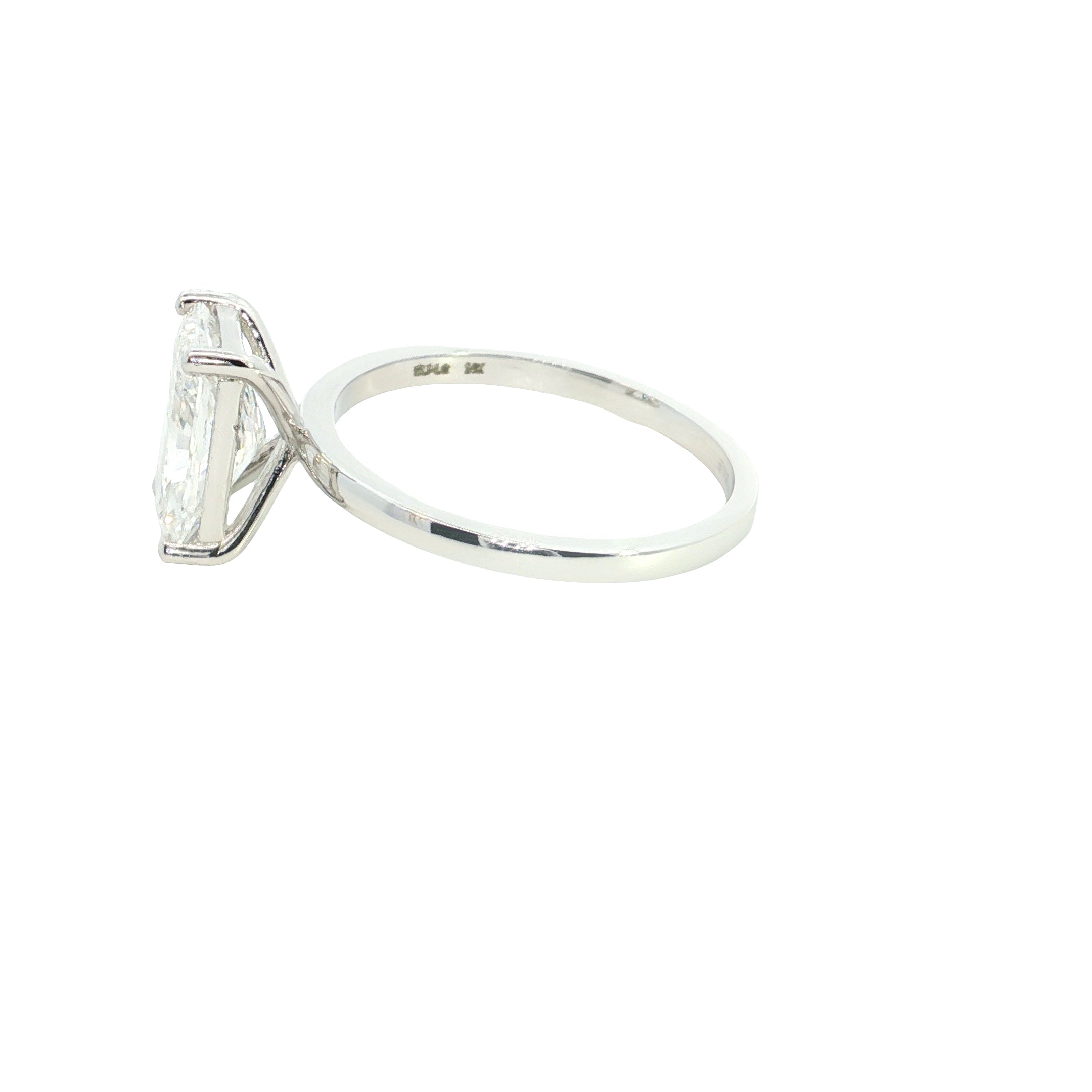Radiant Cut Lab grown Diamond Classic Solitaire Engagement Ring