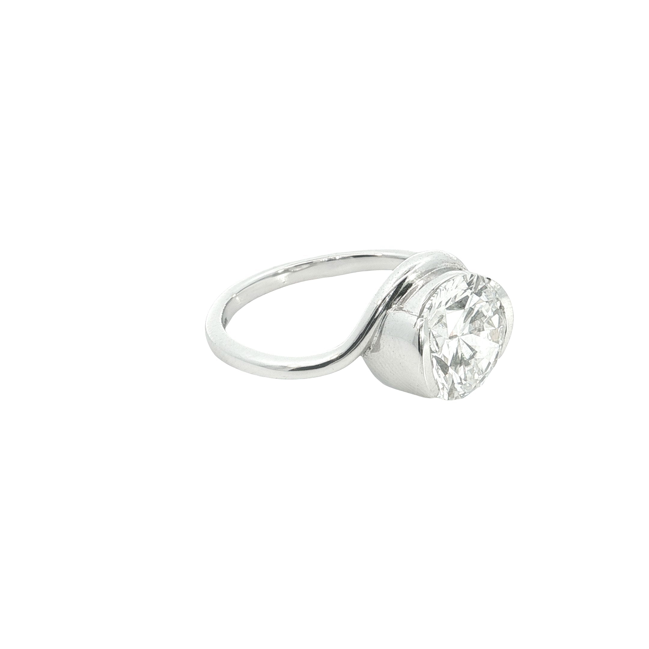 Round Brilliant Cut Lab grown Diamond Engagement Ring