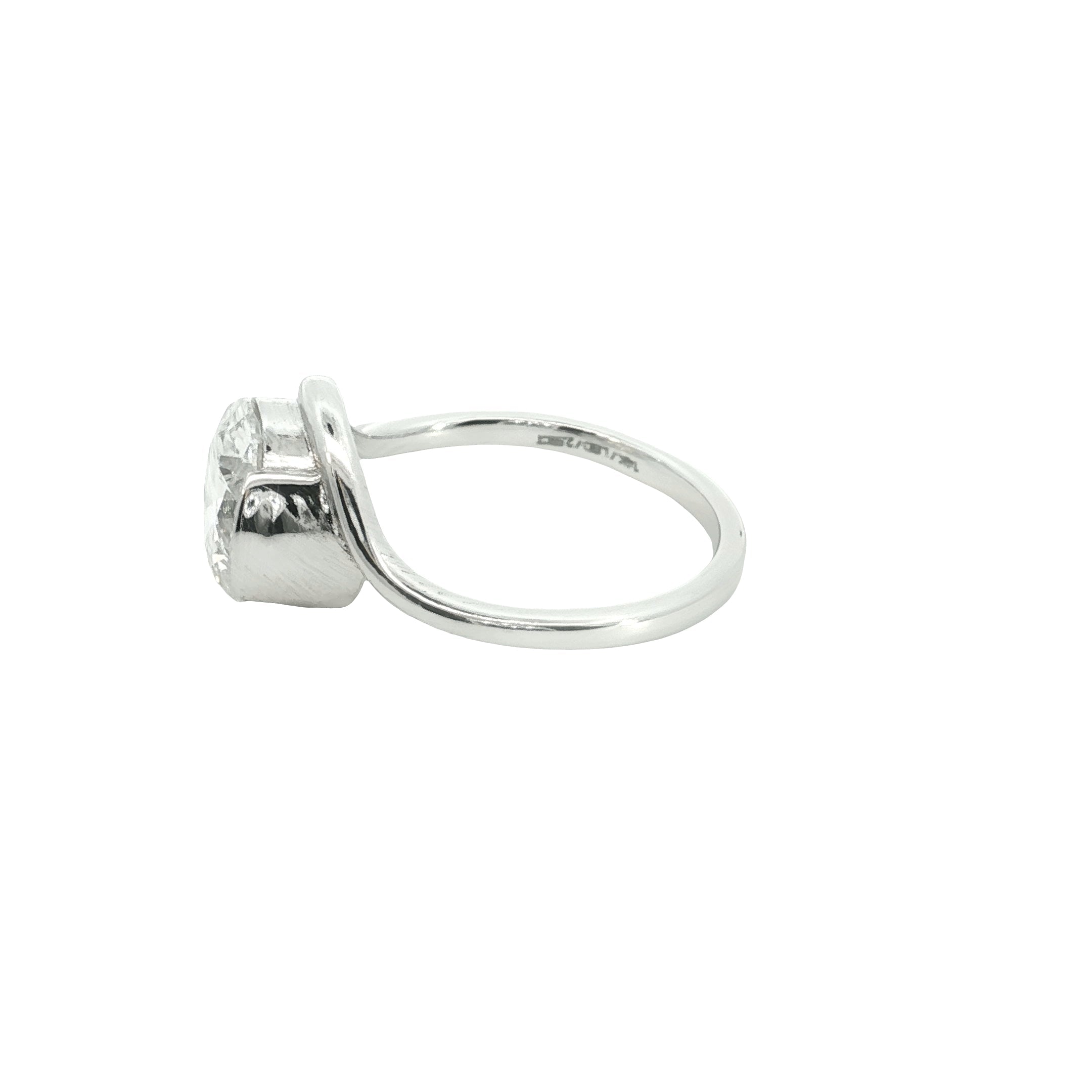 Round Brilliant Cut Lab grown Diamond Engagement Ring