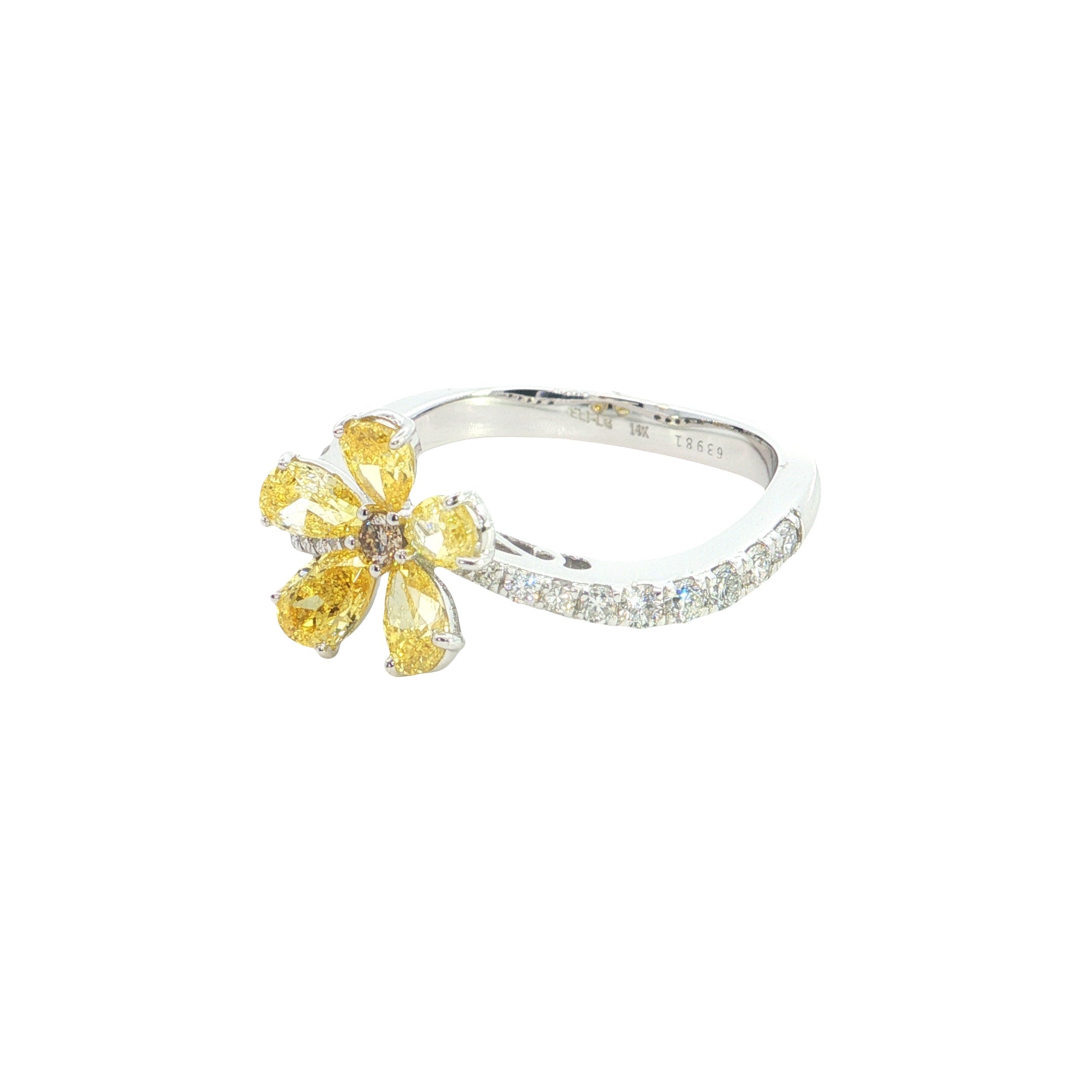 yellow color pear with white Round Brilliant cut  Lab grown Diamond Engagement Ring