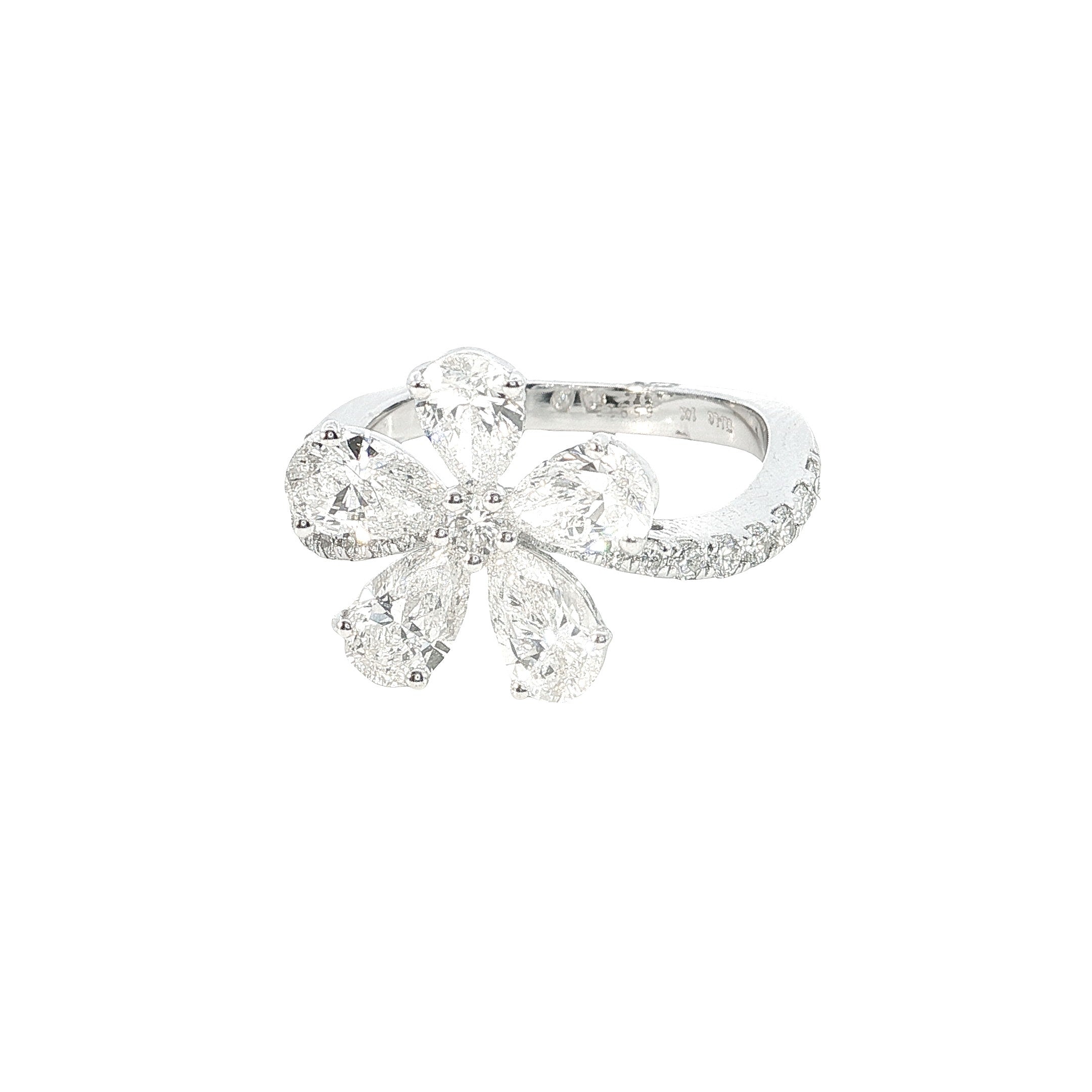 yellow color pear with white Round Brilliant cut  Lab grown Diamond Engagement Ring