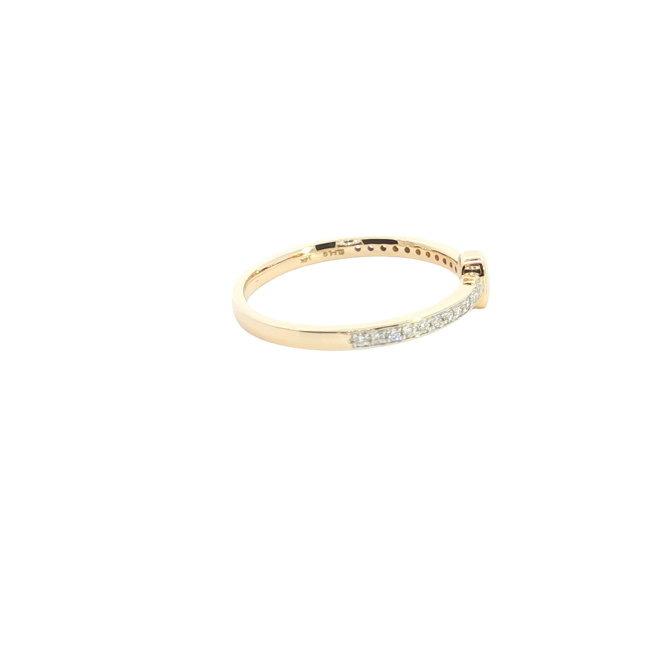 round brilliant cut  Lab grown Diamond  wedding Ring band