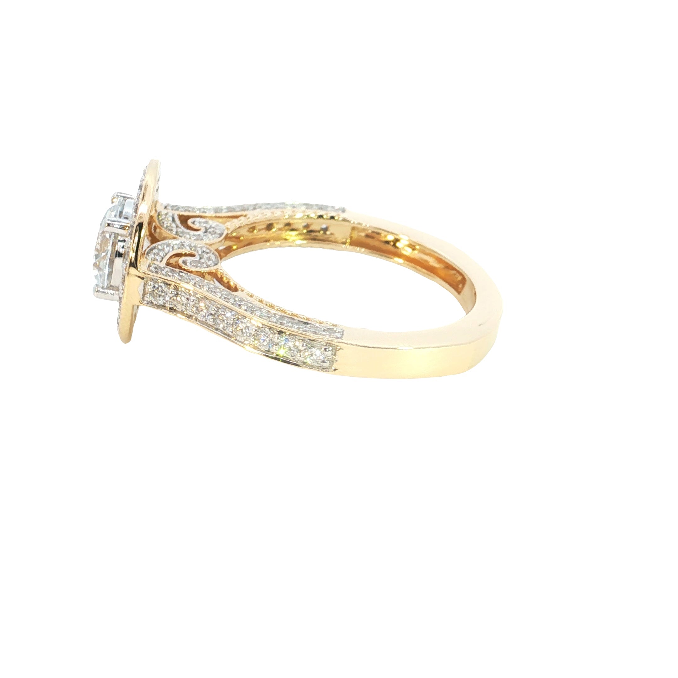 Round Brilliant cut  Lab grown Diamond  Engagement Ring with pave setting