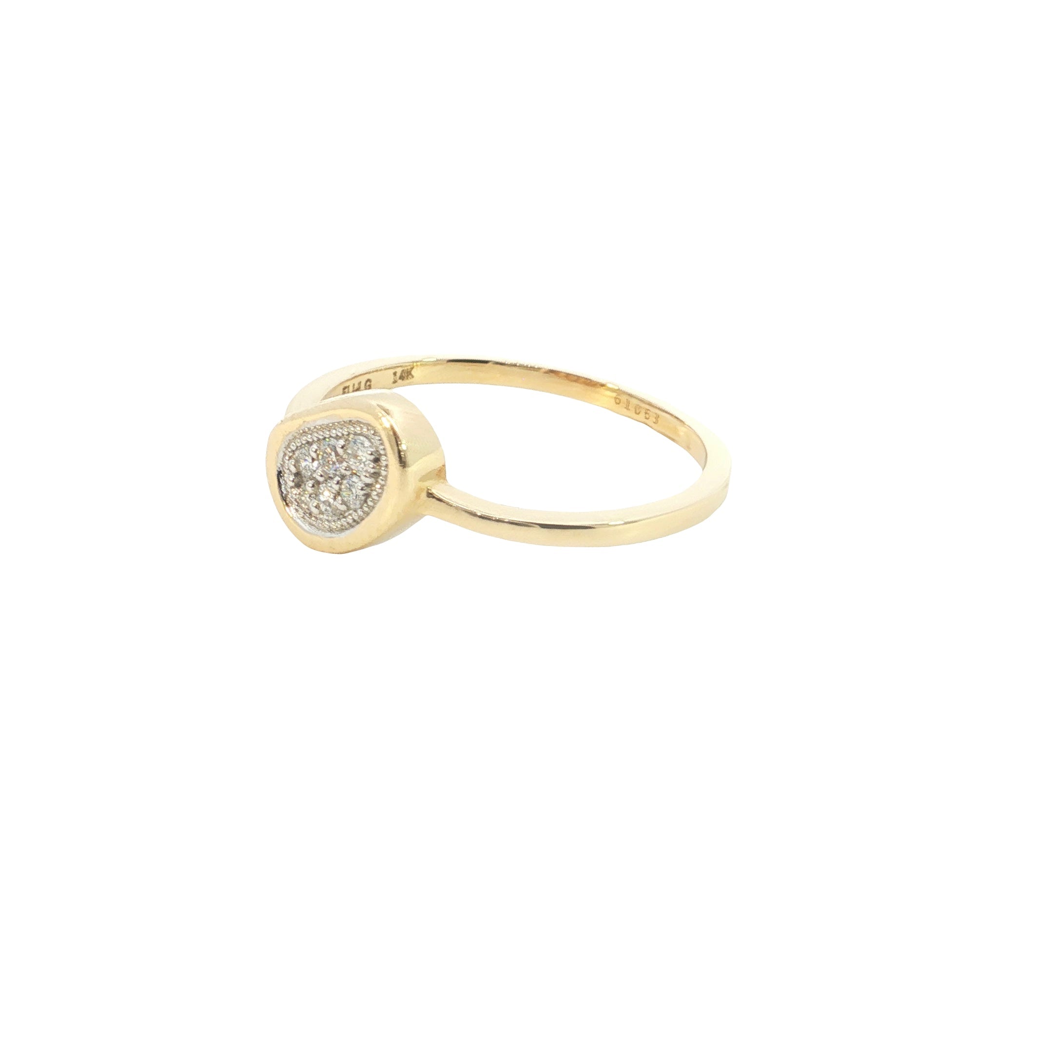 Round Brilliant cut  Lab grown Diamond  fashion Ring