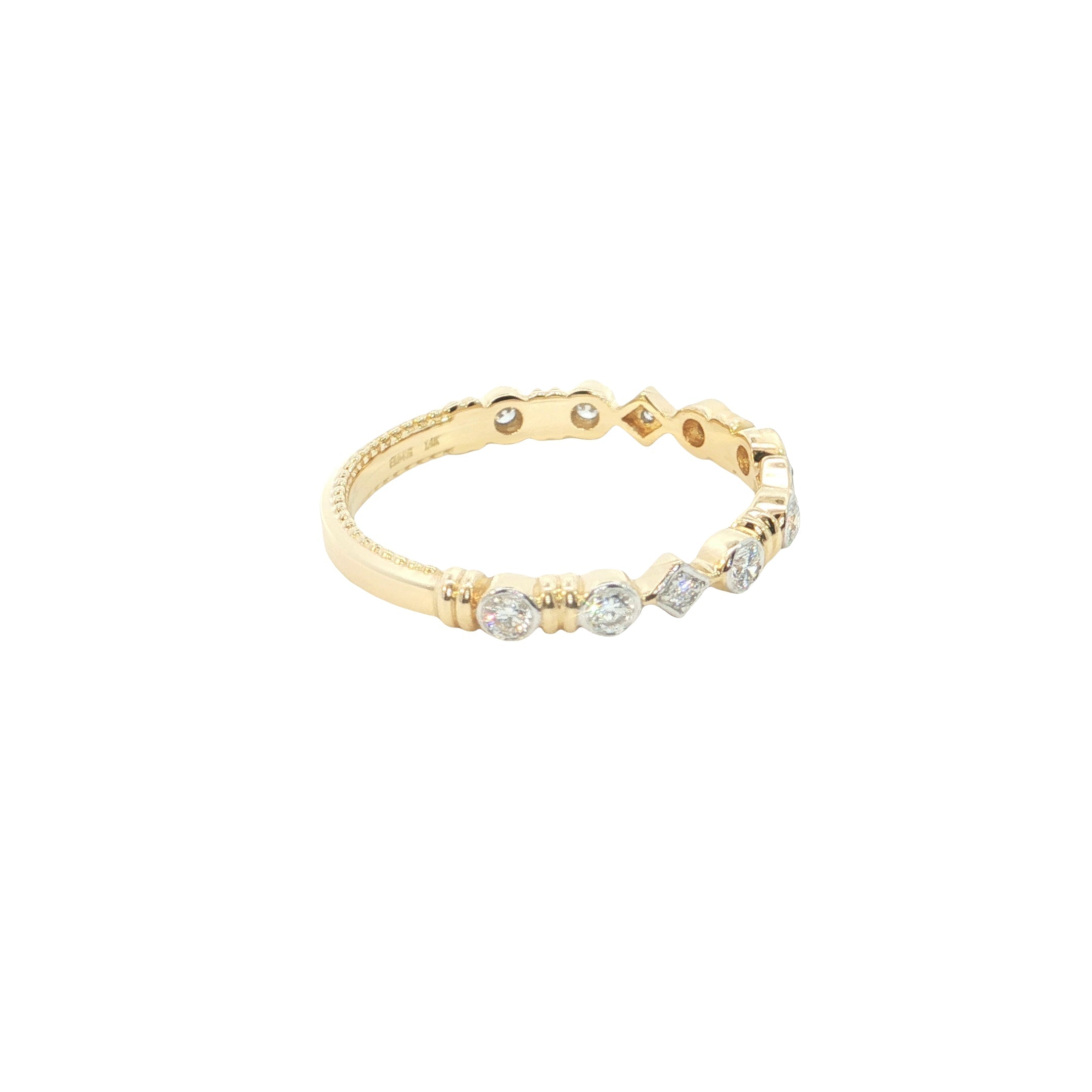 Round Brilliant cut  Lab grown Diamond  Engagement Ring Band