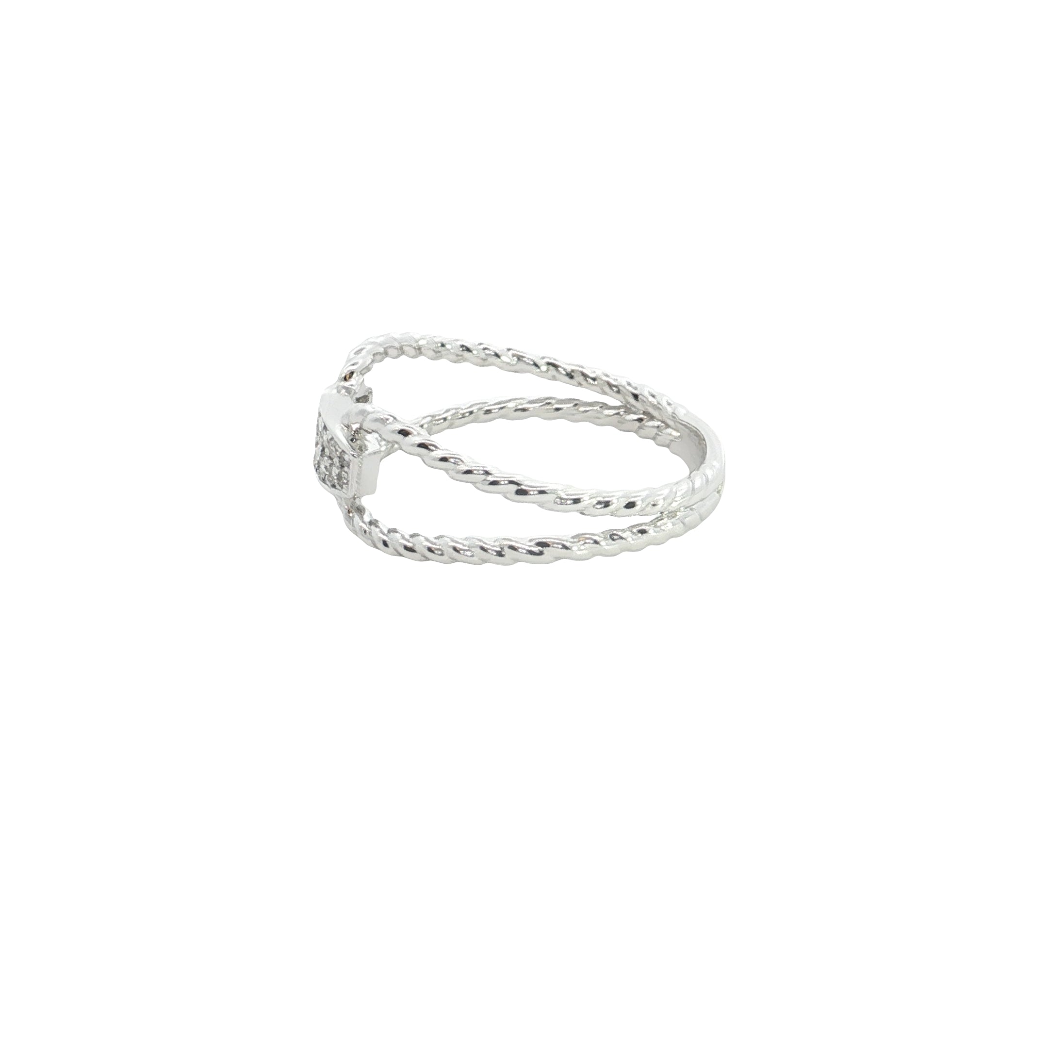 Round Brilliant Cut Lab grown Diamond with pave setting fashion ring