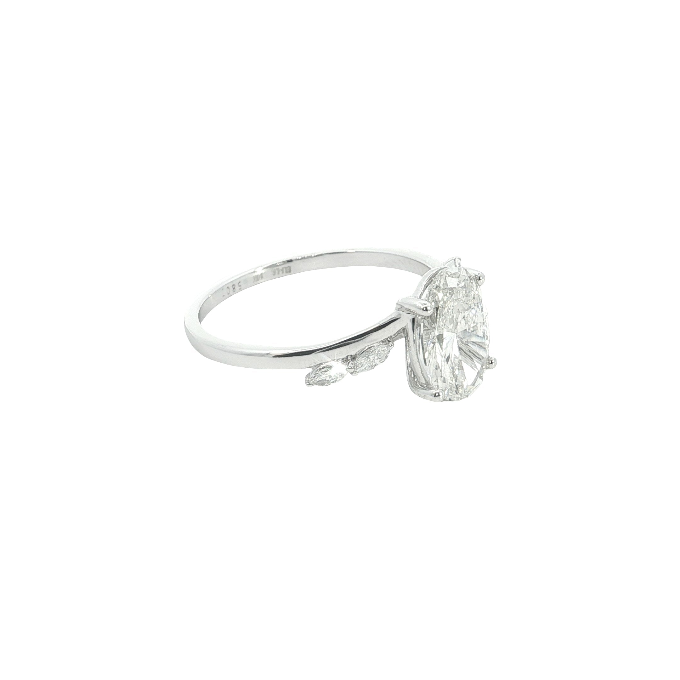 Oval with marquise Cut Lab grown Diamond engagement ring