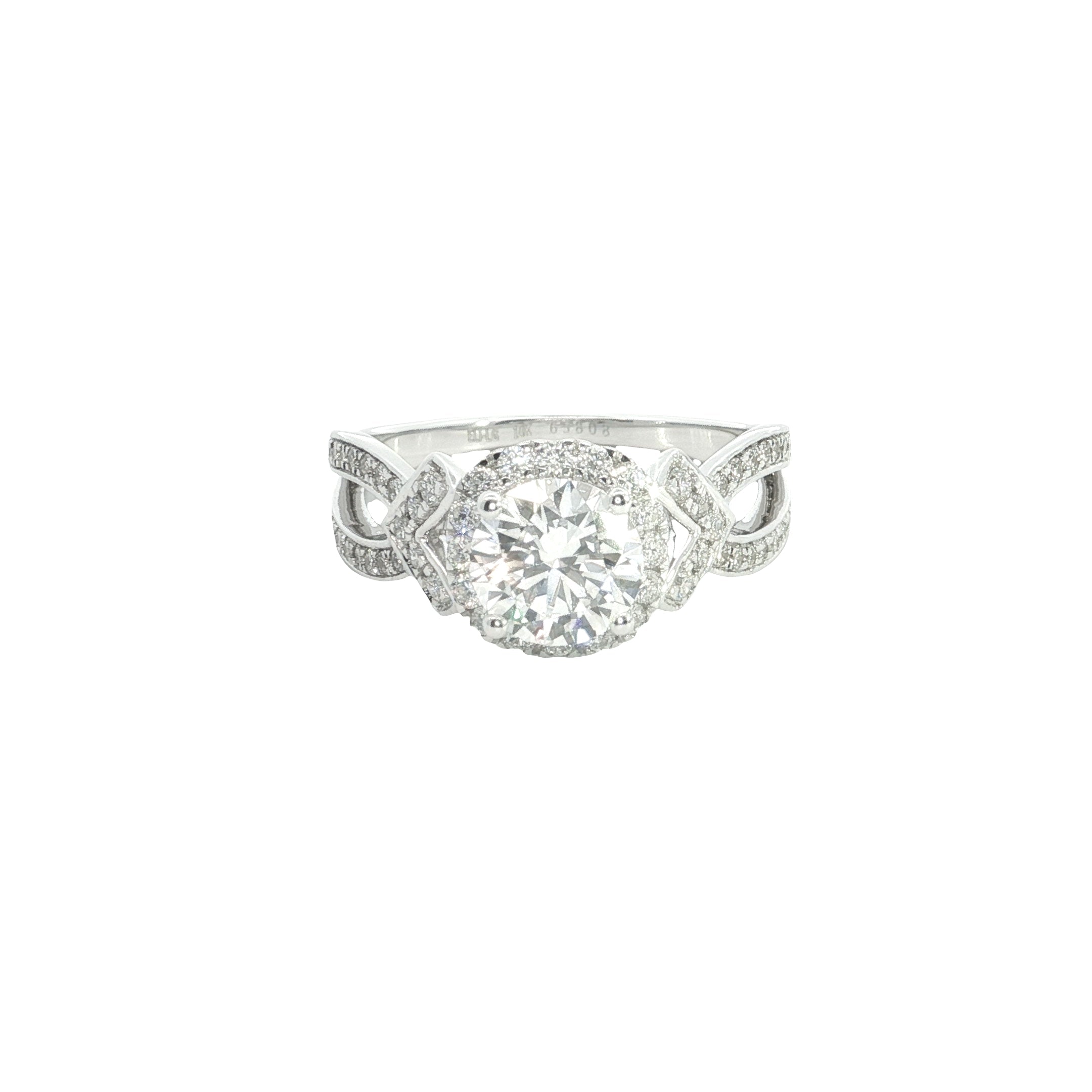 Round Brilliant Cut Lab grown Diamond engagement ring