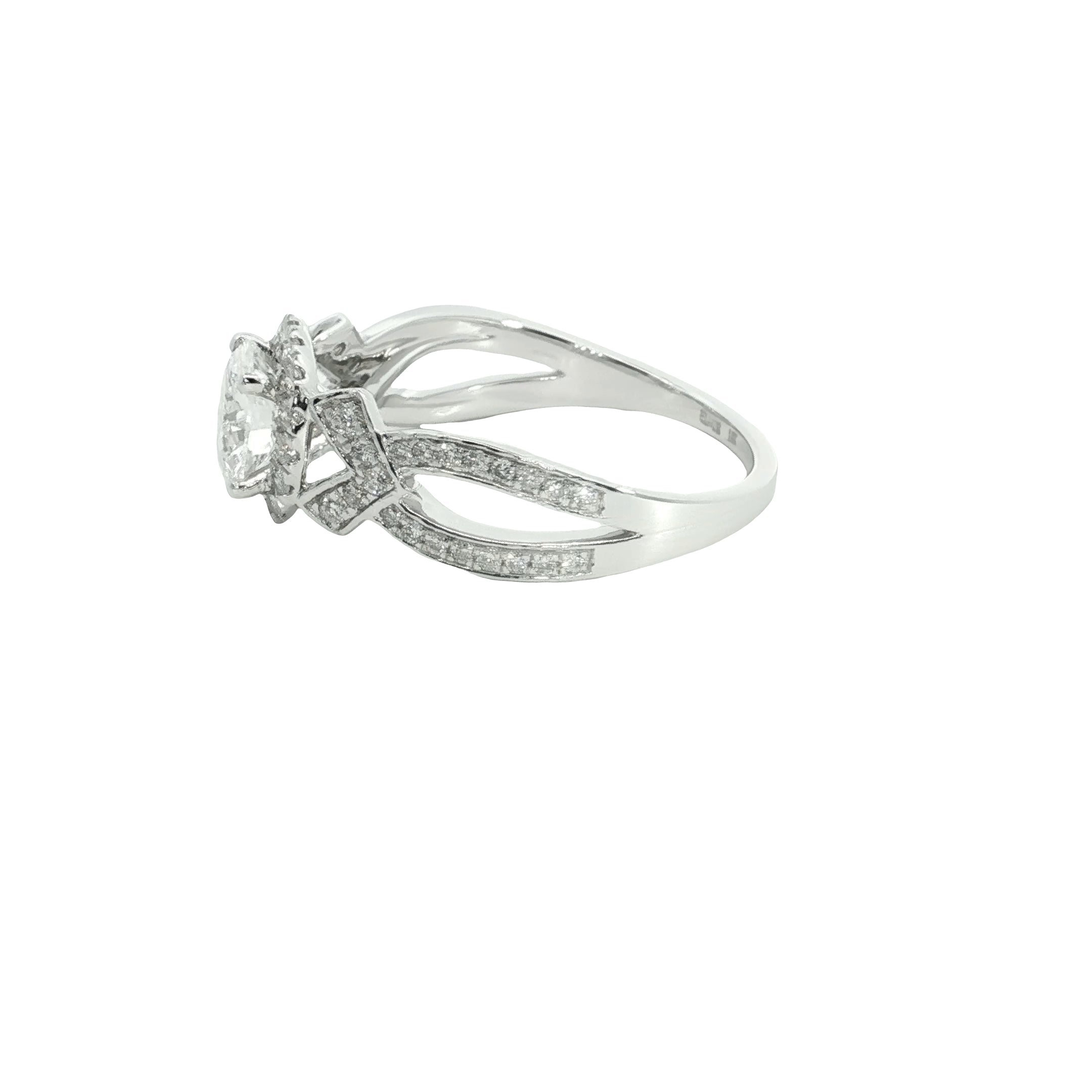 Round Brilliant Cut Lab grown Diamond engagement ring
