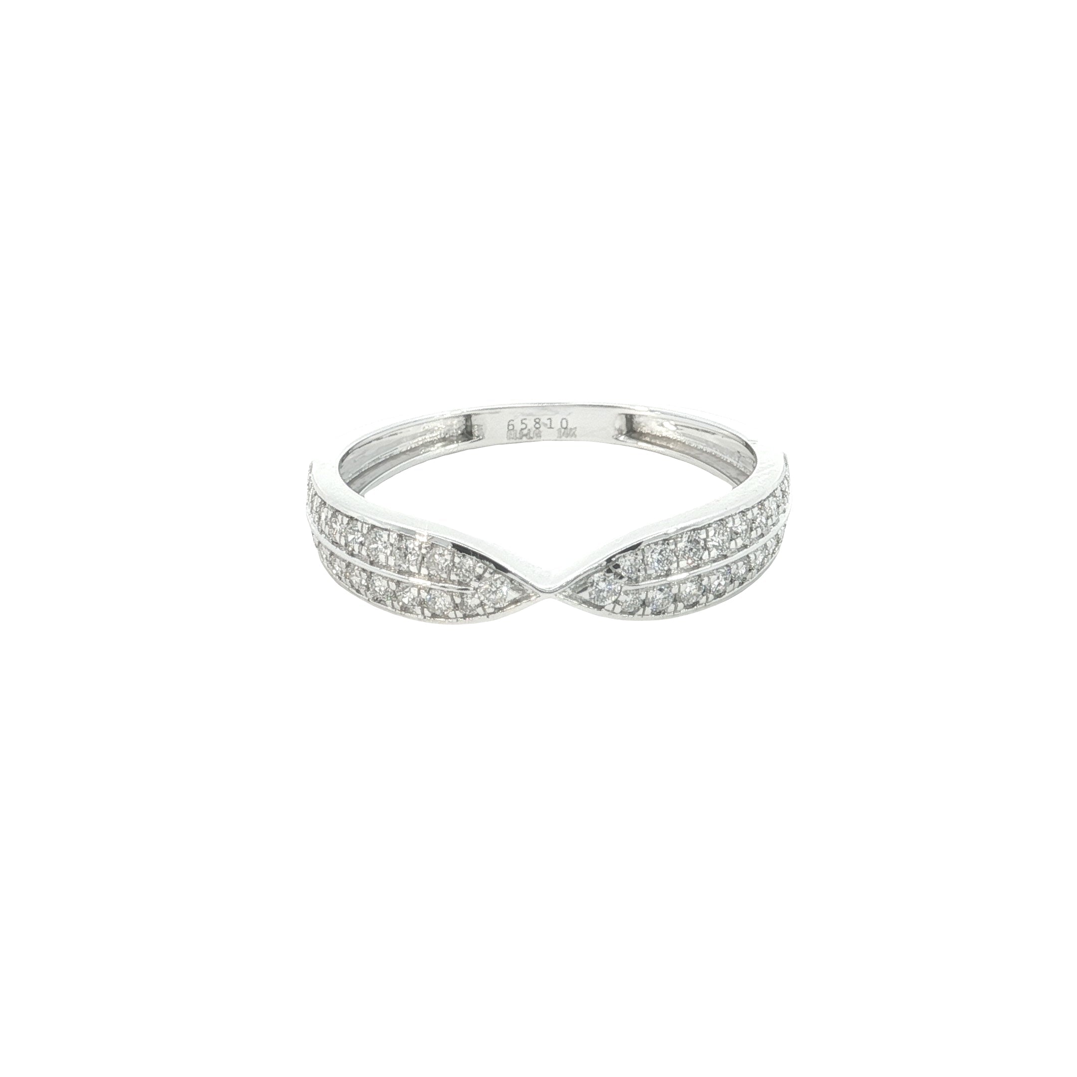 Round Brilliant Cut Lab grown Diamond fashion ring with pave setting