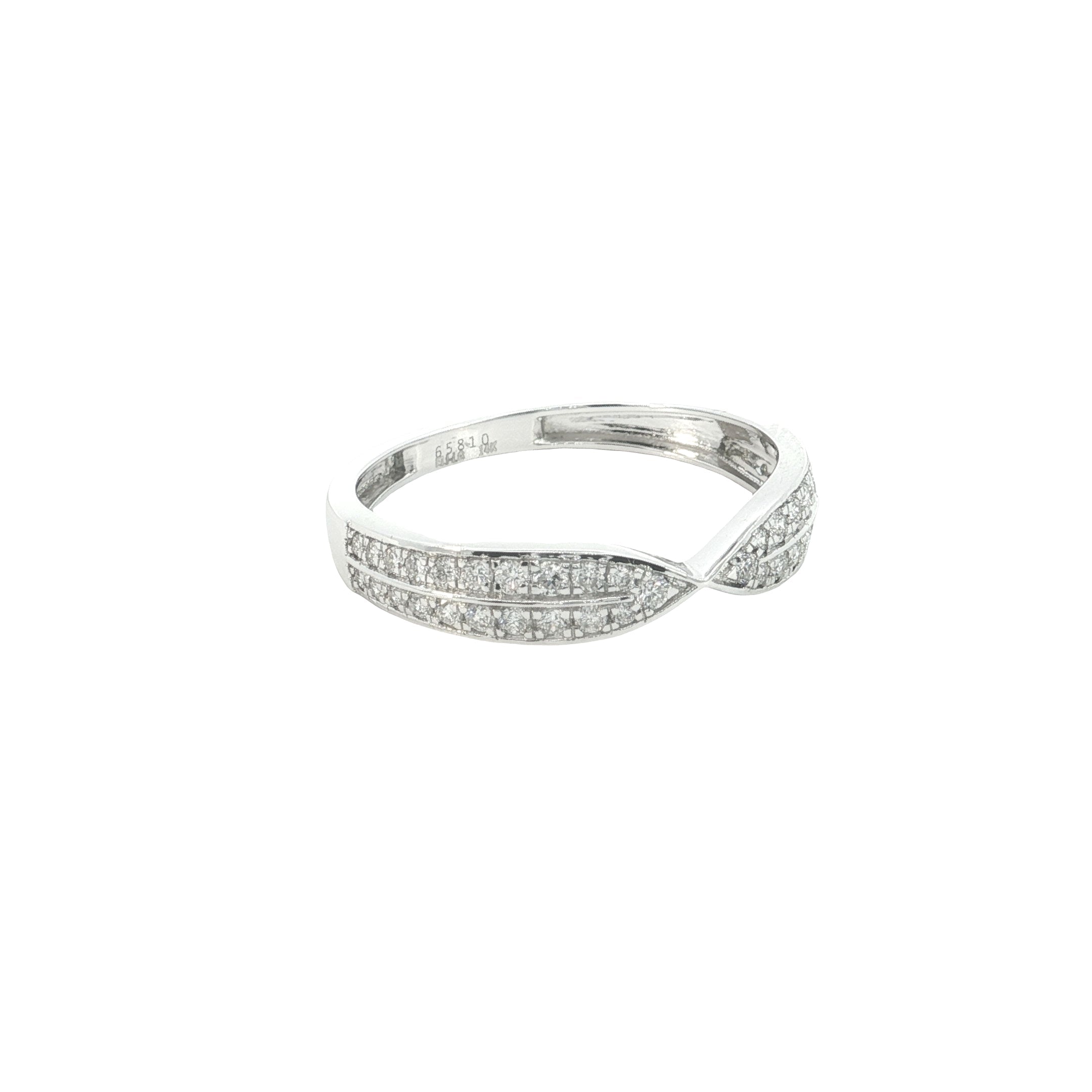 Round Brilliant Cut Lab grown Diamond fashion ring with pave setting
