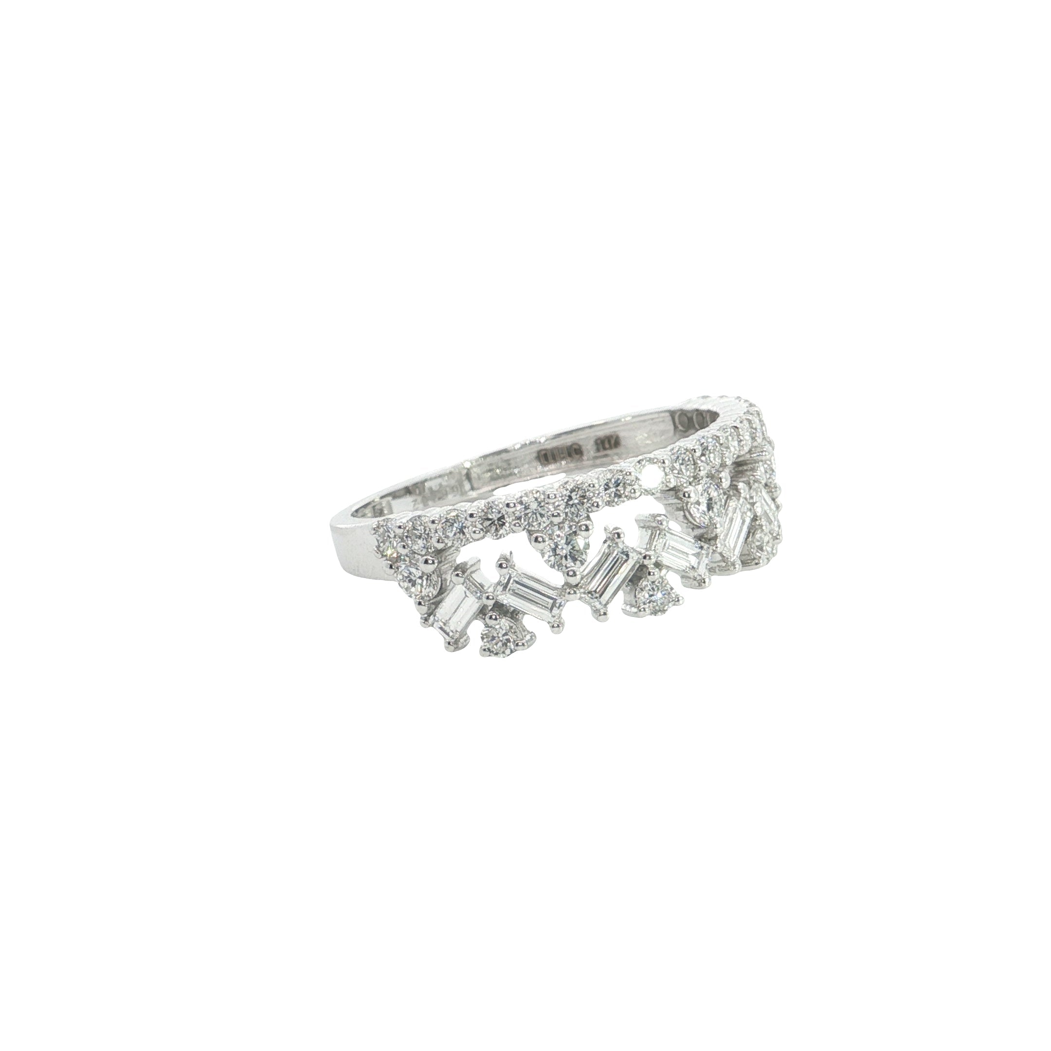 BAGUETTE  with round brilliant cut lab grown crown shape fashion ring