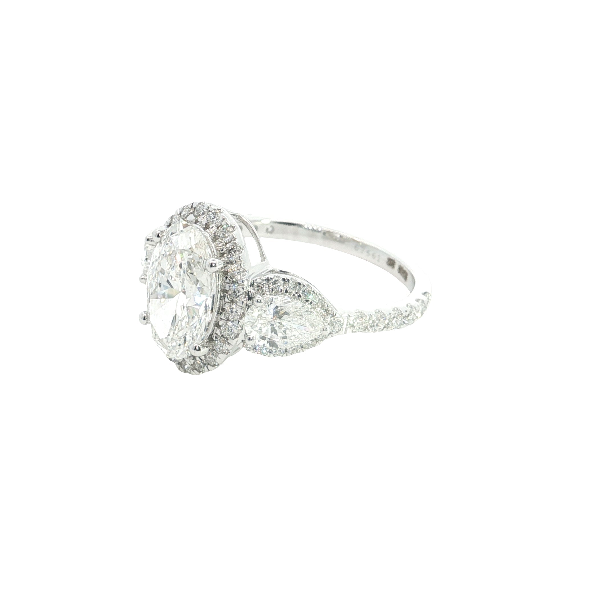 Oval and Pear with Brilliant cut Shape Lab grown Diamond Halo Engagement Ring