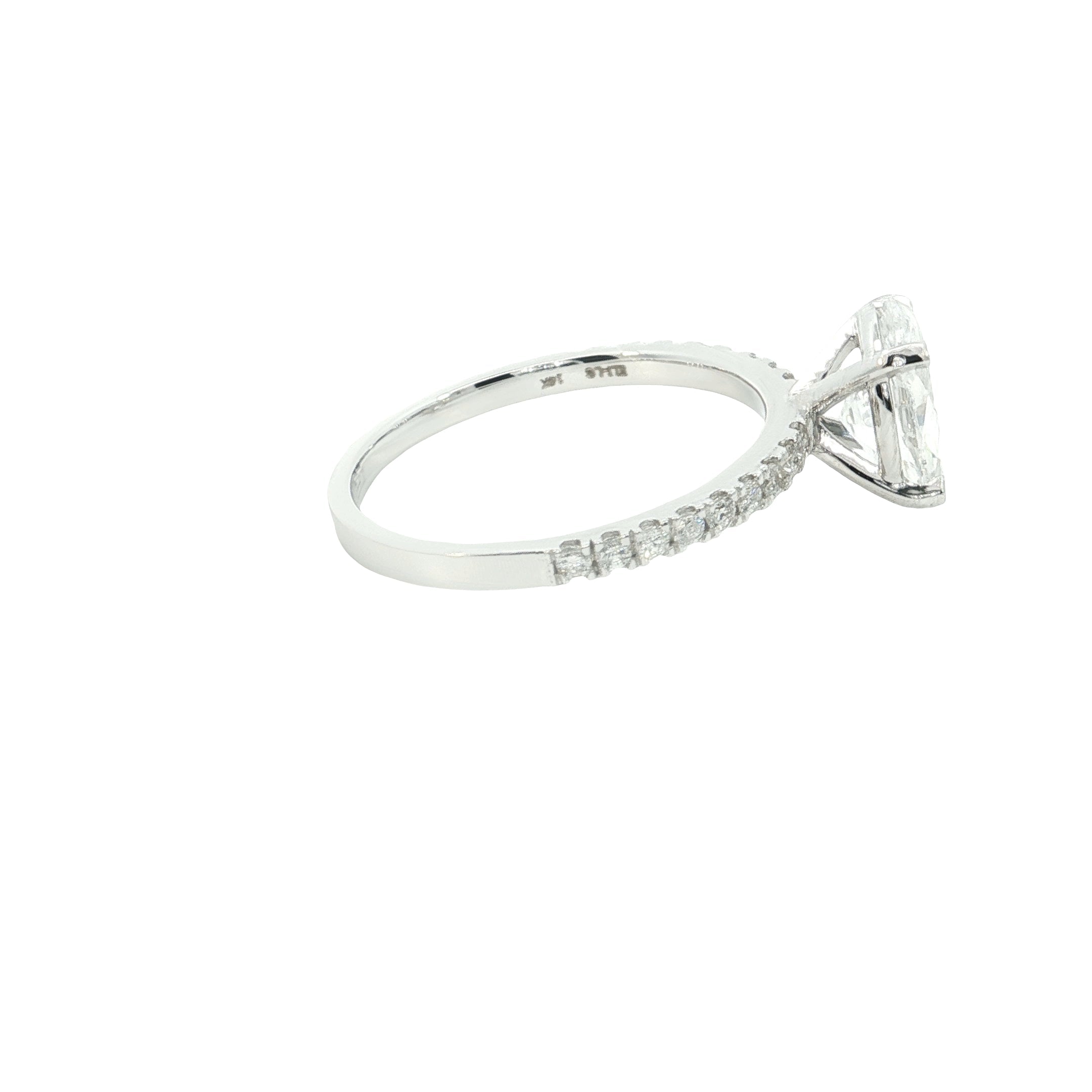 Oval Center stone with Round Brilliant cut  Lab grown Diamond Engagement Ring