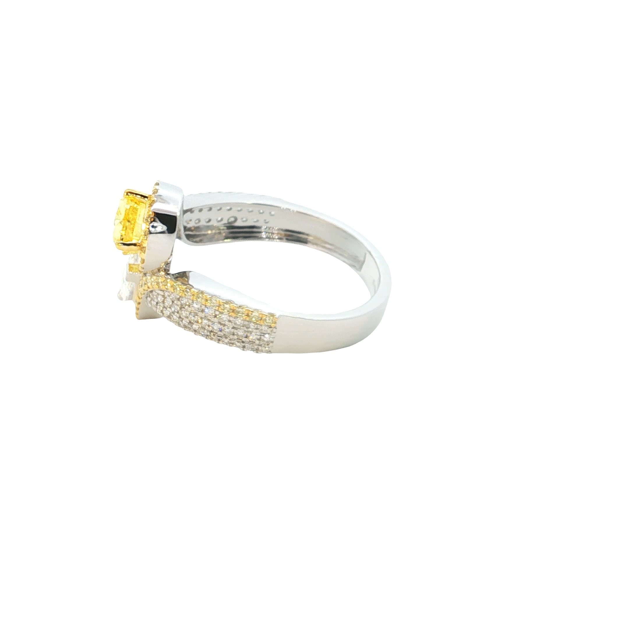 yellow color pear and round with white pear and Round Brilliant cut  Lab grown diamond luxury Engagement Ring )