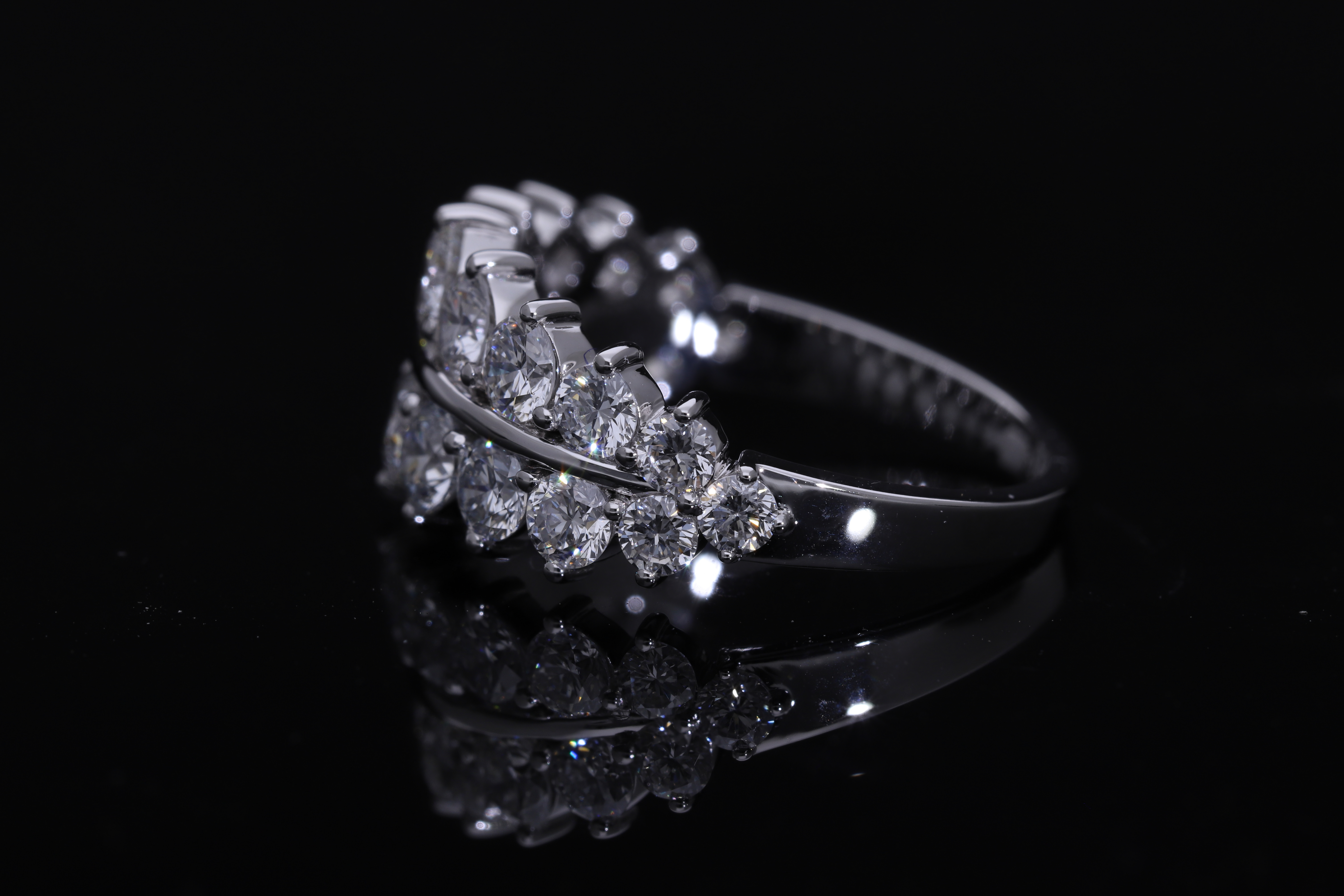 Round Brilliant Cut Lab grown Diamond fashion ring with prong setting