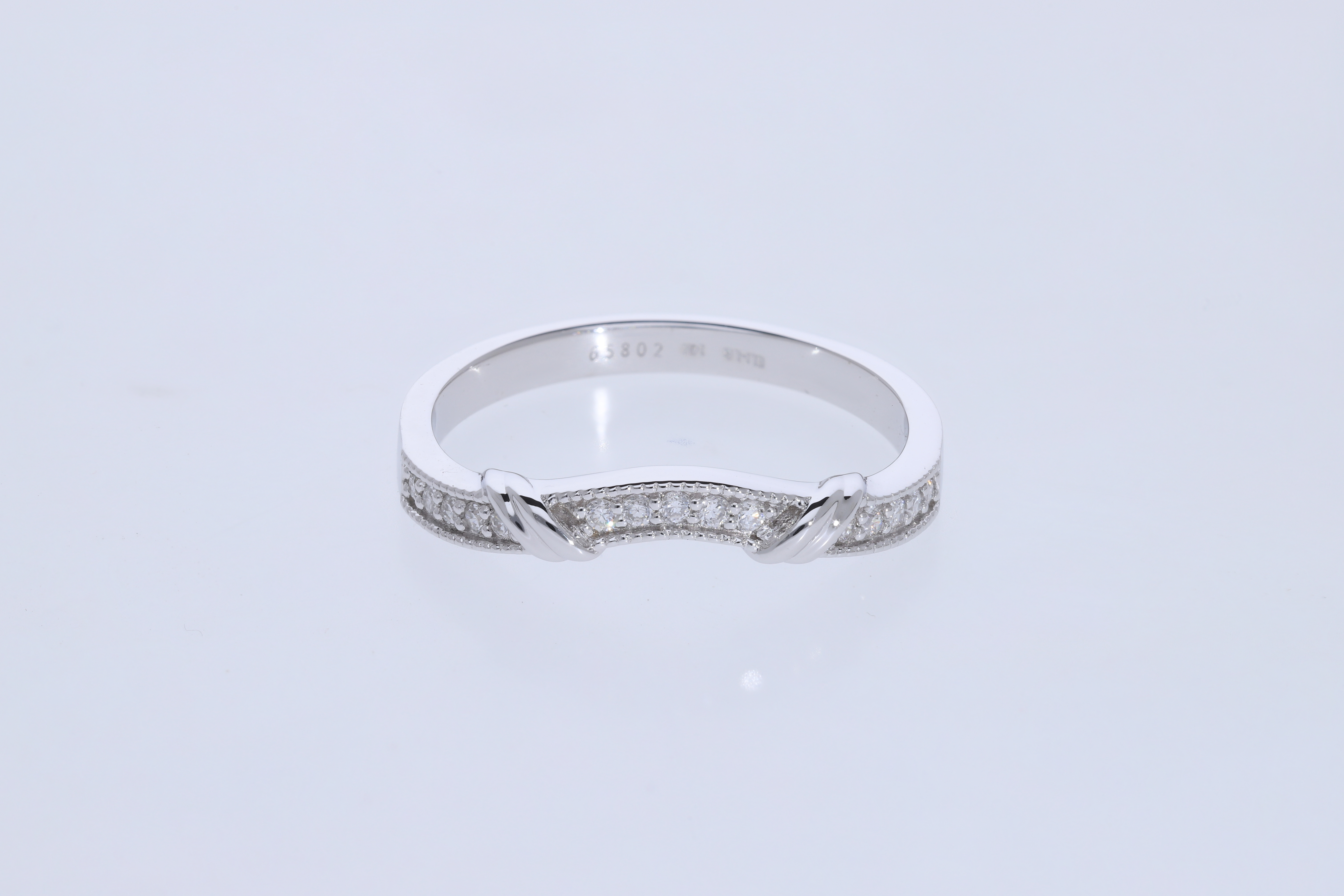 Round Brilliant Cut Lab grown Diamond fashion ring  band