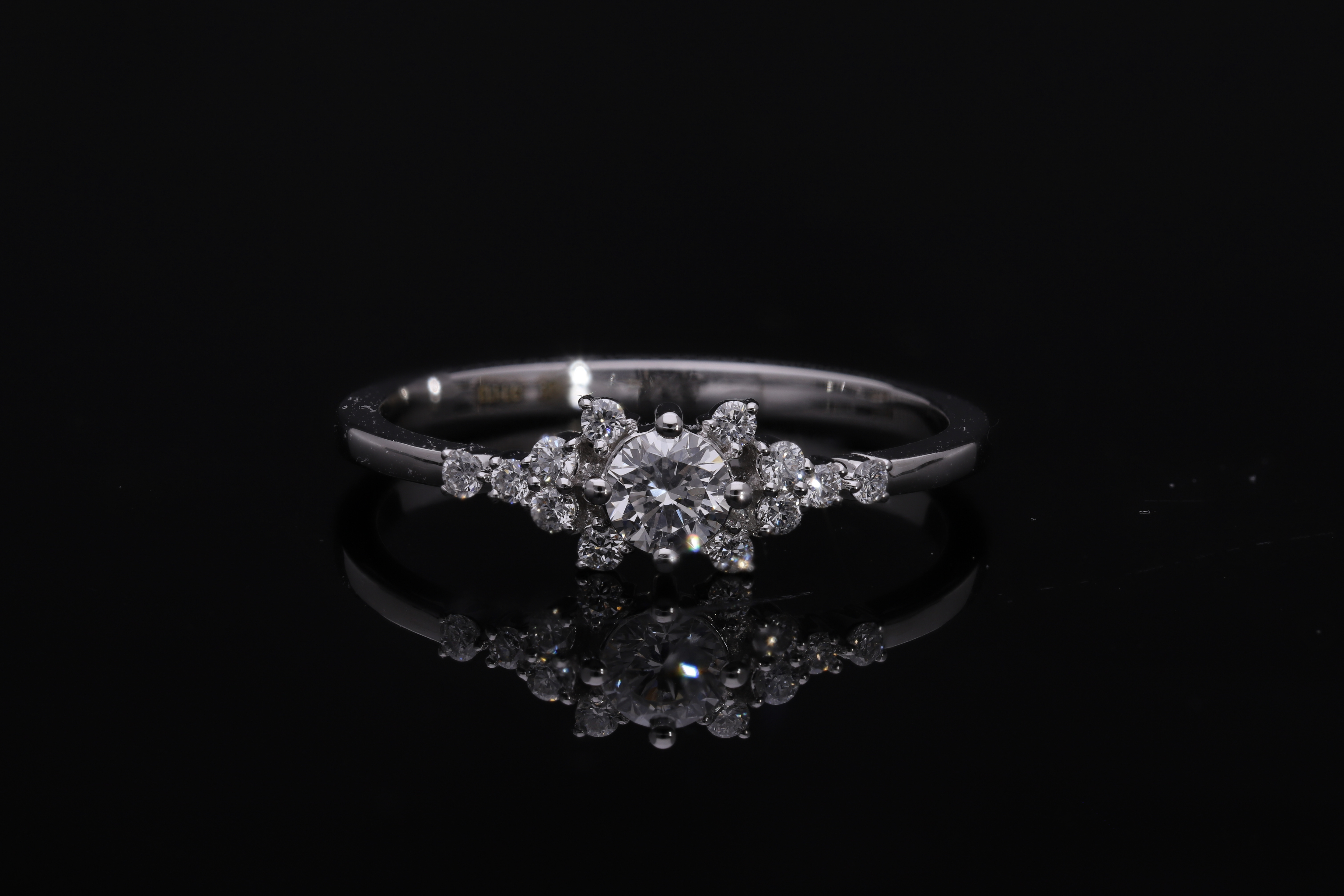 round brilliant cut lab diamond fashion ring band
