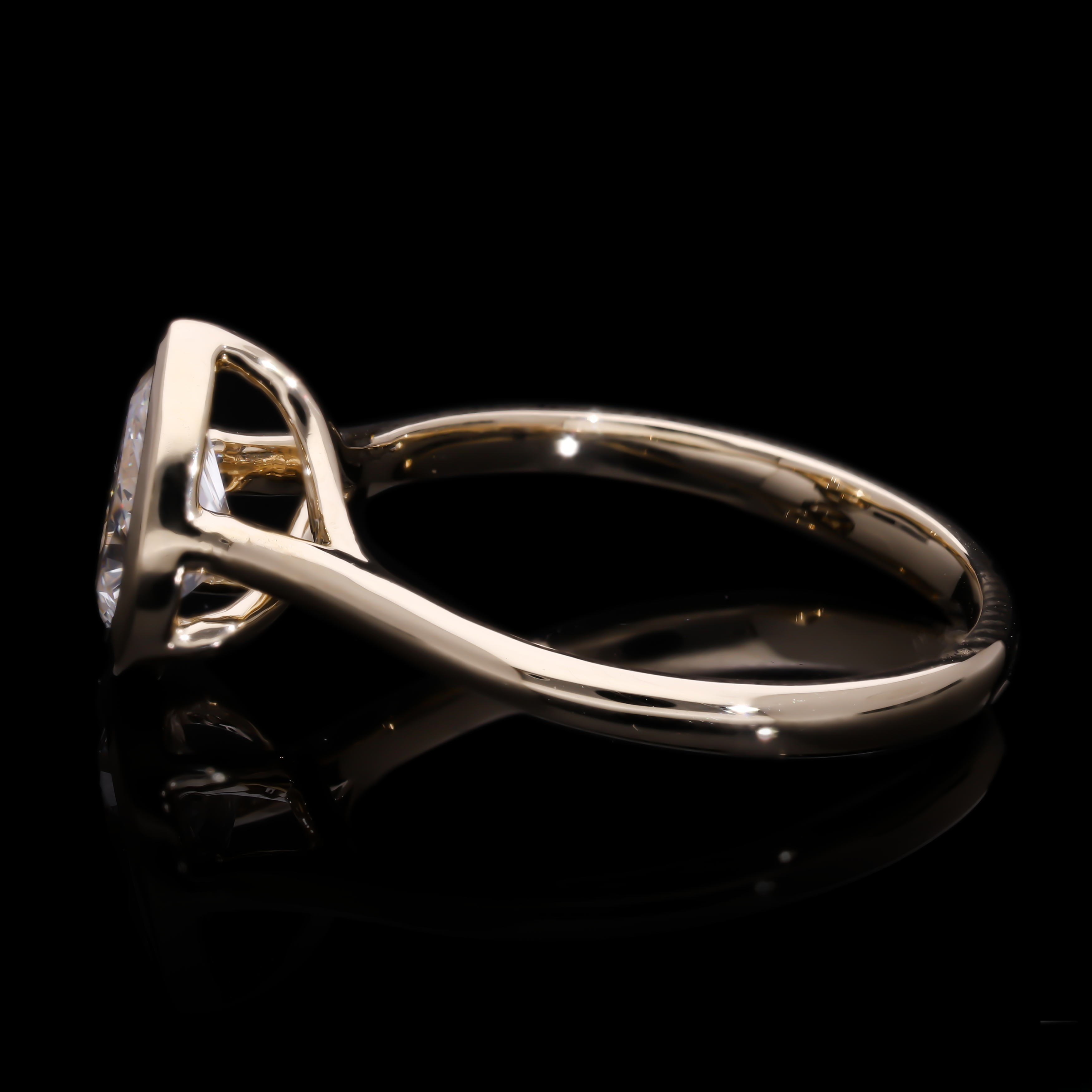 Pear Cut Lab-Grown Diamond Solitaire Ring with Full Bezel Setting