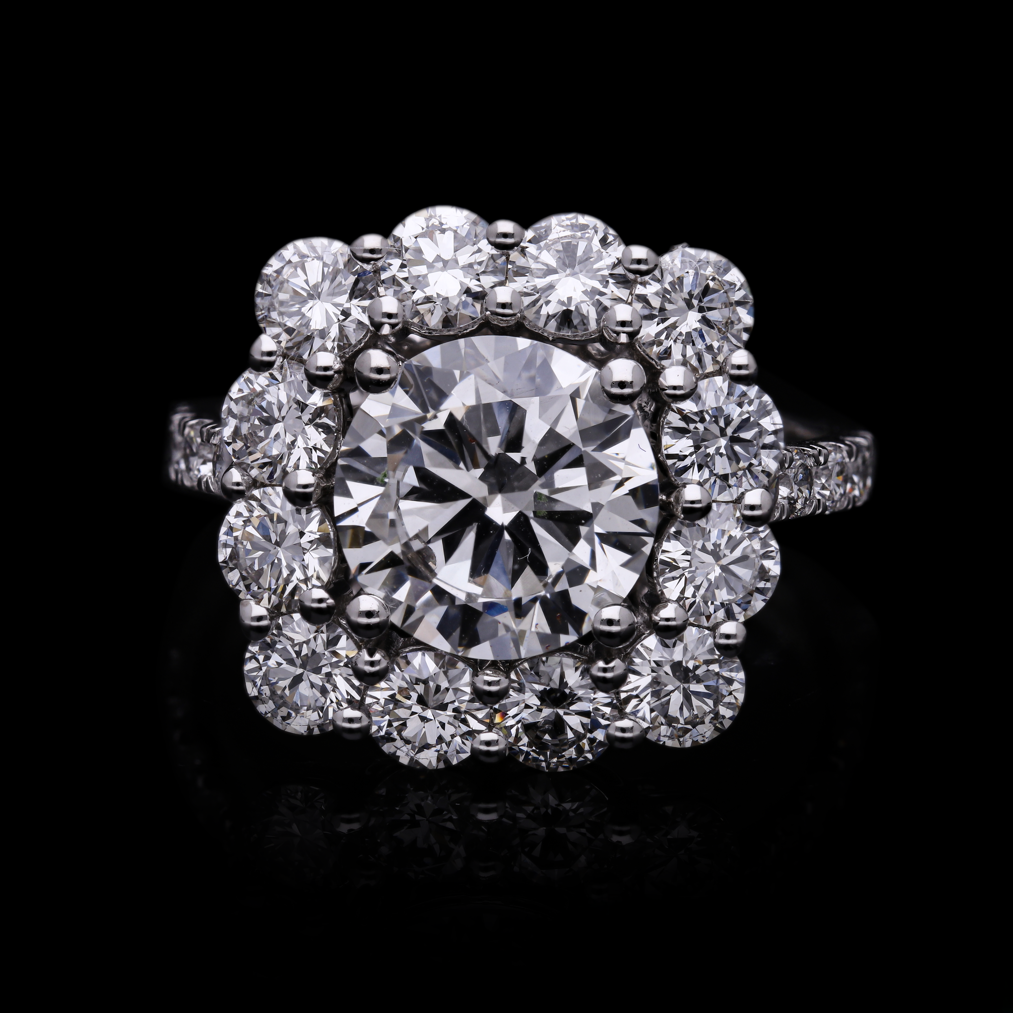 Round Brilliant Cut Lab-Grown Diamond Halo Ring with Pave Setting