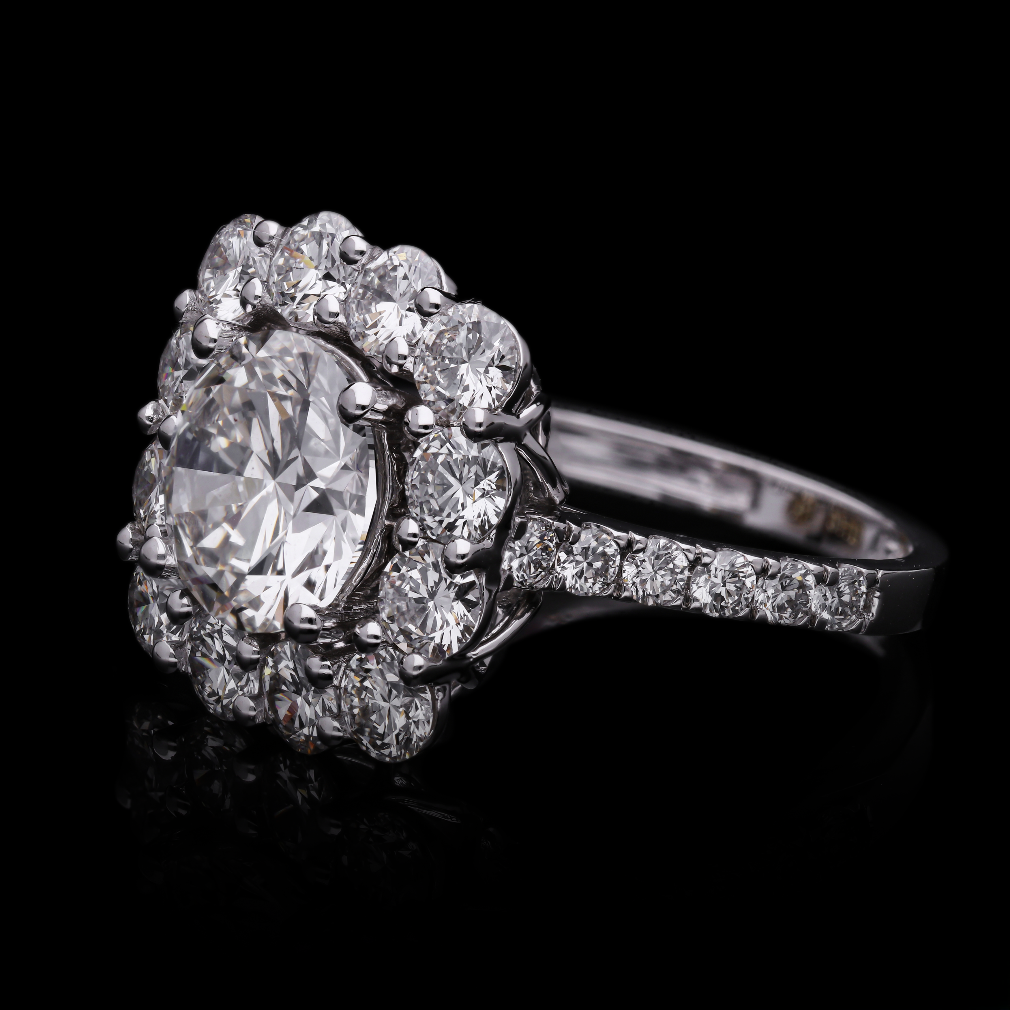 Round Brilliant Cut Lab-Grown Diamond Halo Ring with Pave Setting