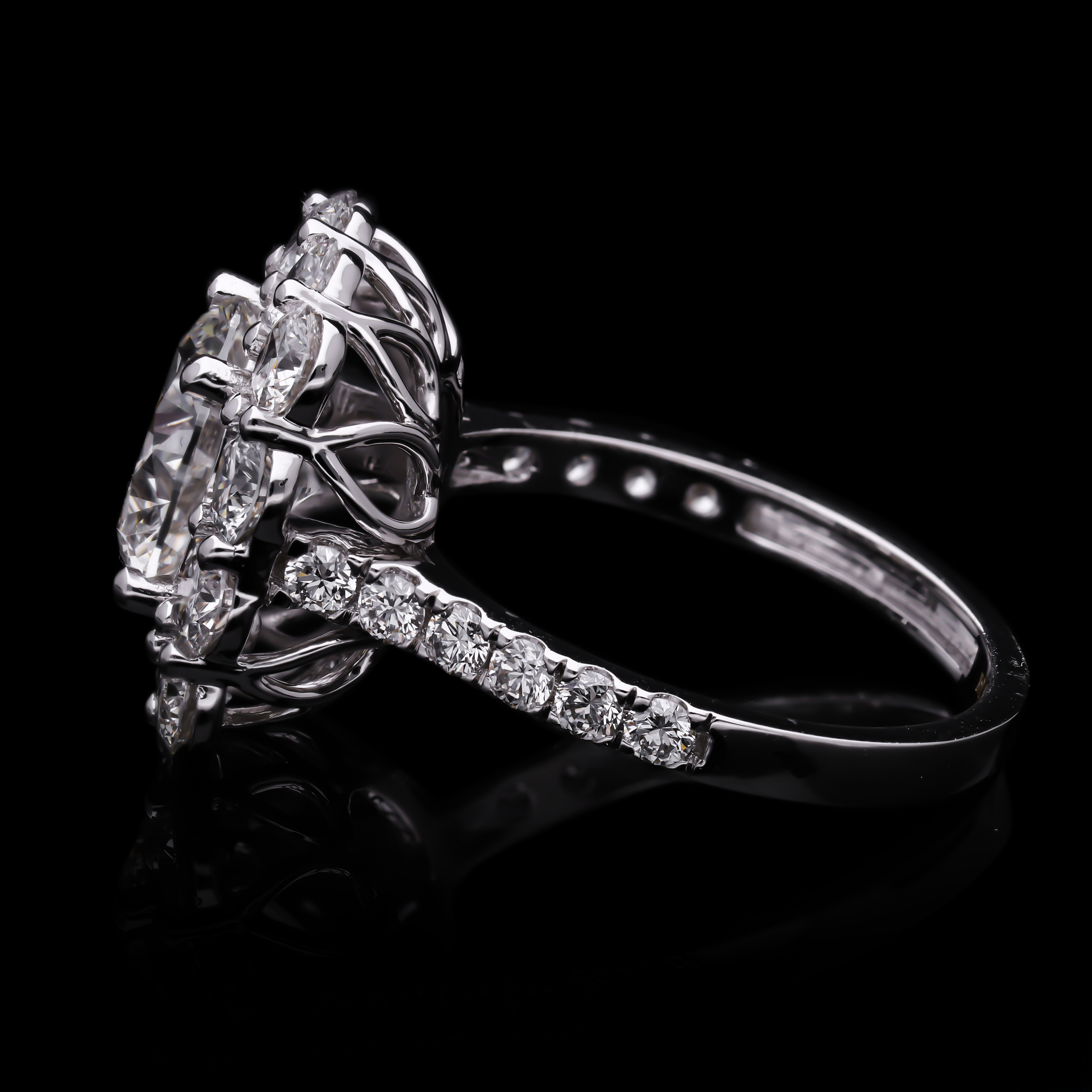 Round Brilliant Cut Lab-Grown Diamond Halo Ring with Pave Setting