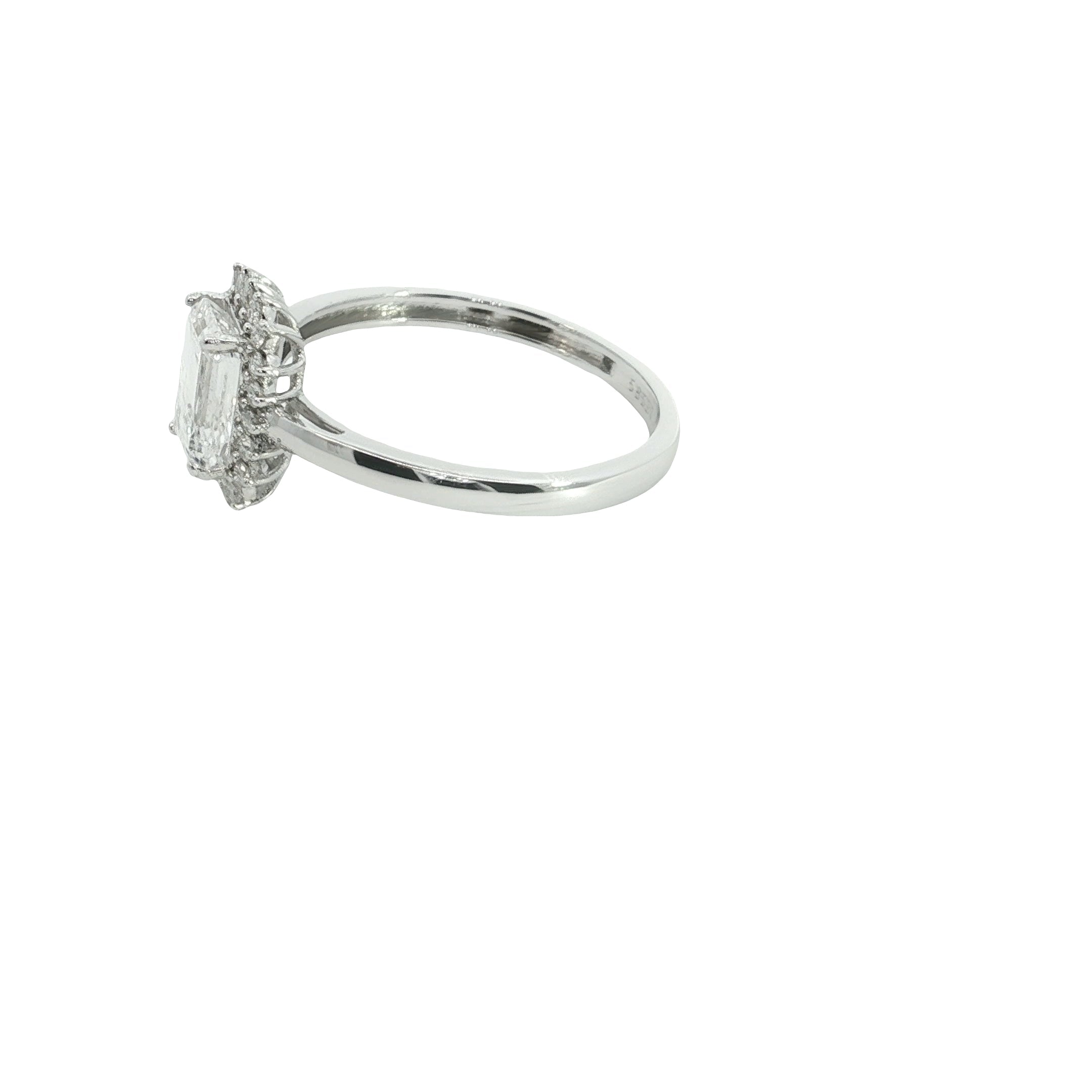 Emerald with Round Brilliant cut  Lab grown Diamond Engagement Ring