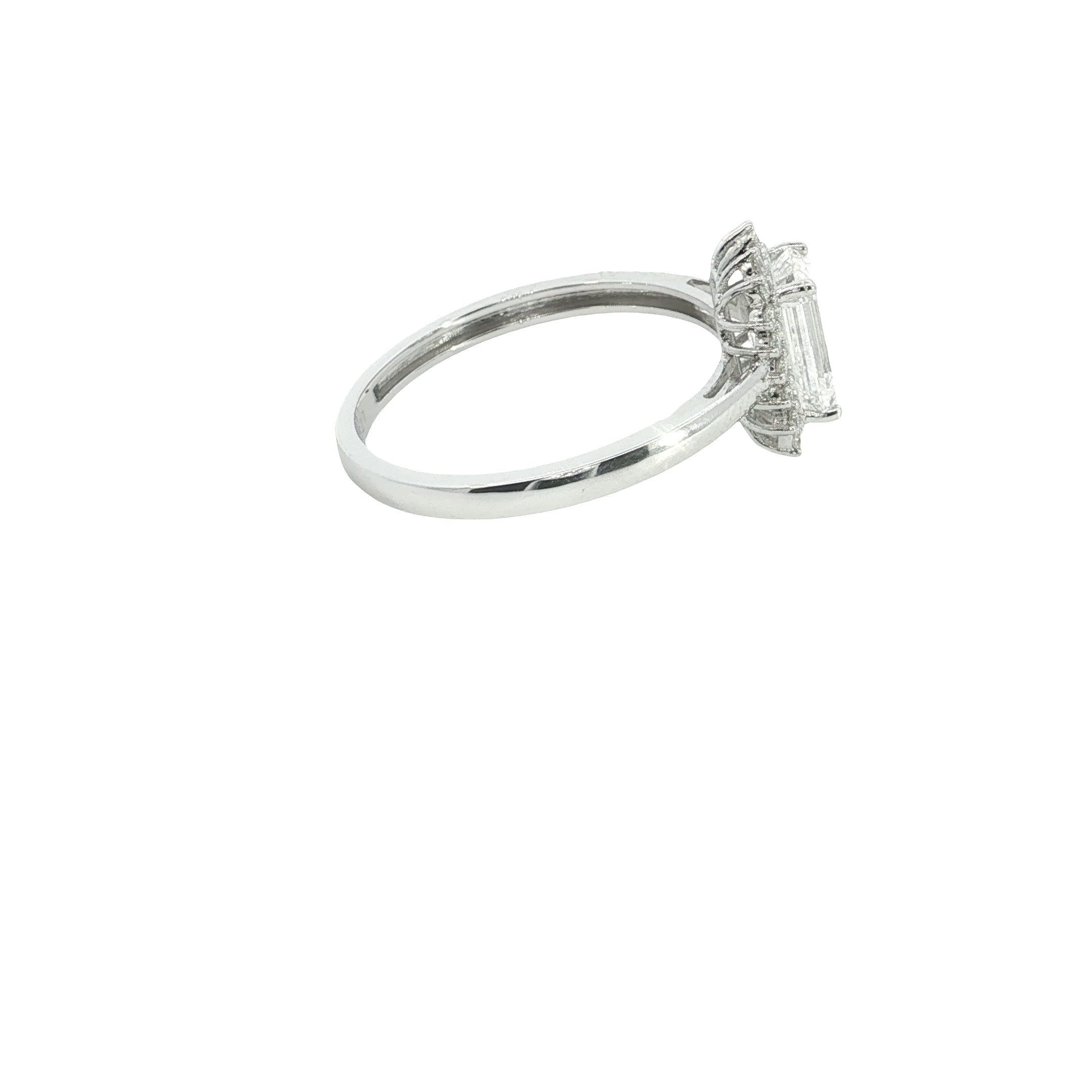 Emerald with Round Brilliant cut  Lab grown Diamond Engagement Ring